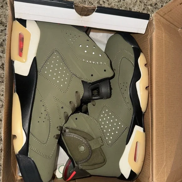 Travis Scott x Air Jordan 6 Retro GS “Olive”
